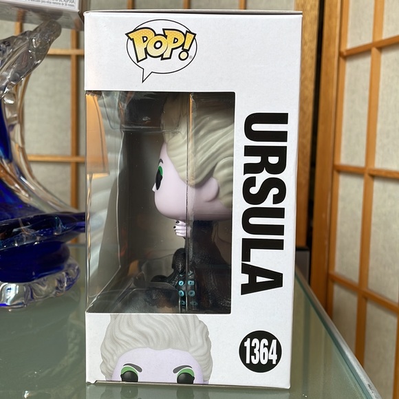The Little Mermaid 2023 Ariel Funko Pop! Diamond Exclusive 1362 & Ursula 1364 - Picture 3 of 13